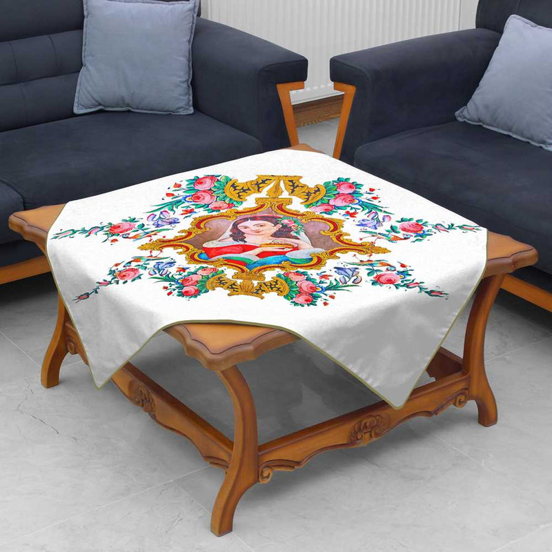 رومیزی تینادکور طرح دختر زیبا مدل mod00180